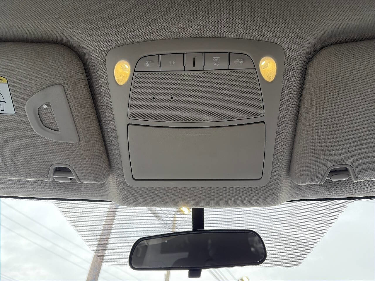 Used 2018 Nissan Rogue SV image 37