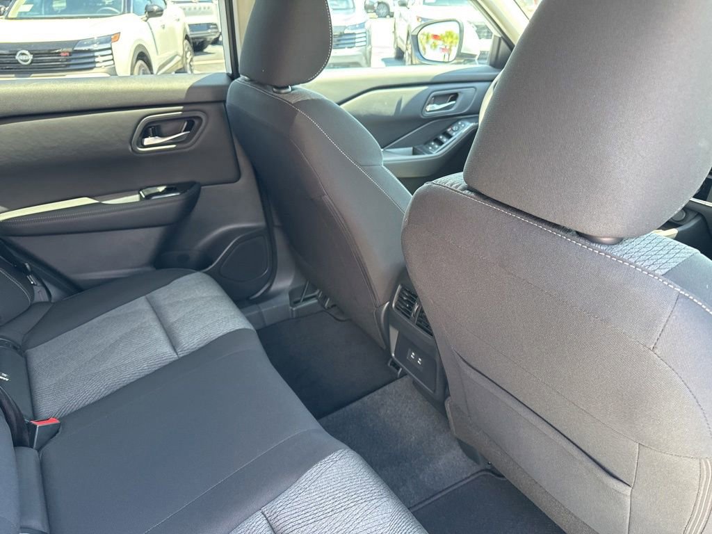 New 2026 Nissan Rogue SV FWD image 20