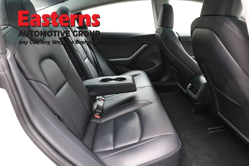 Used 2023 Tesla Model 3 Standard Range image 17