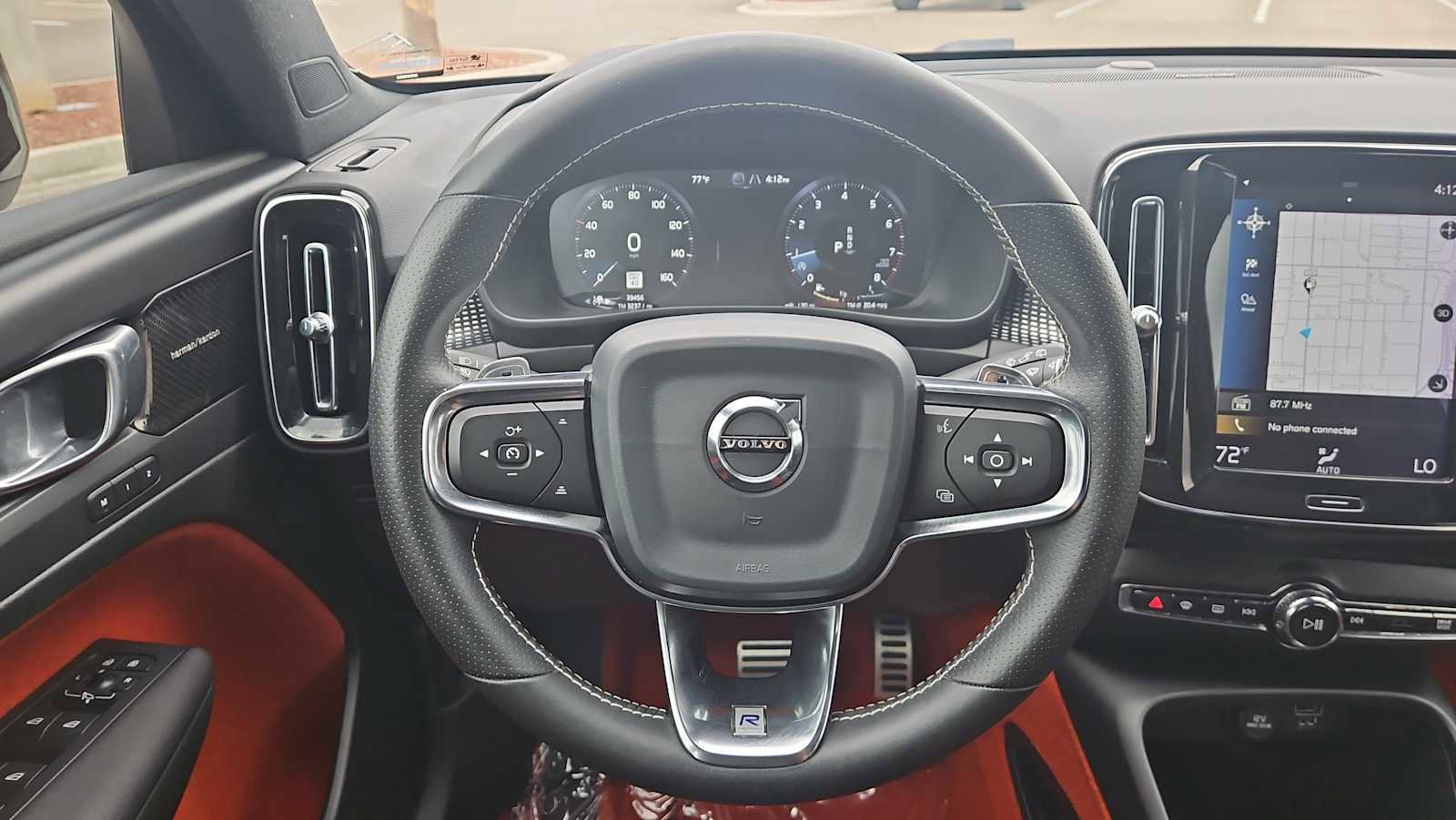 Used 2020 Volvo XC40 T5 R-Design AWD/4WD image 11