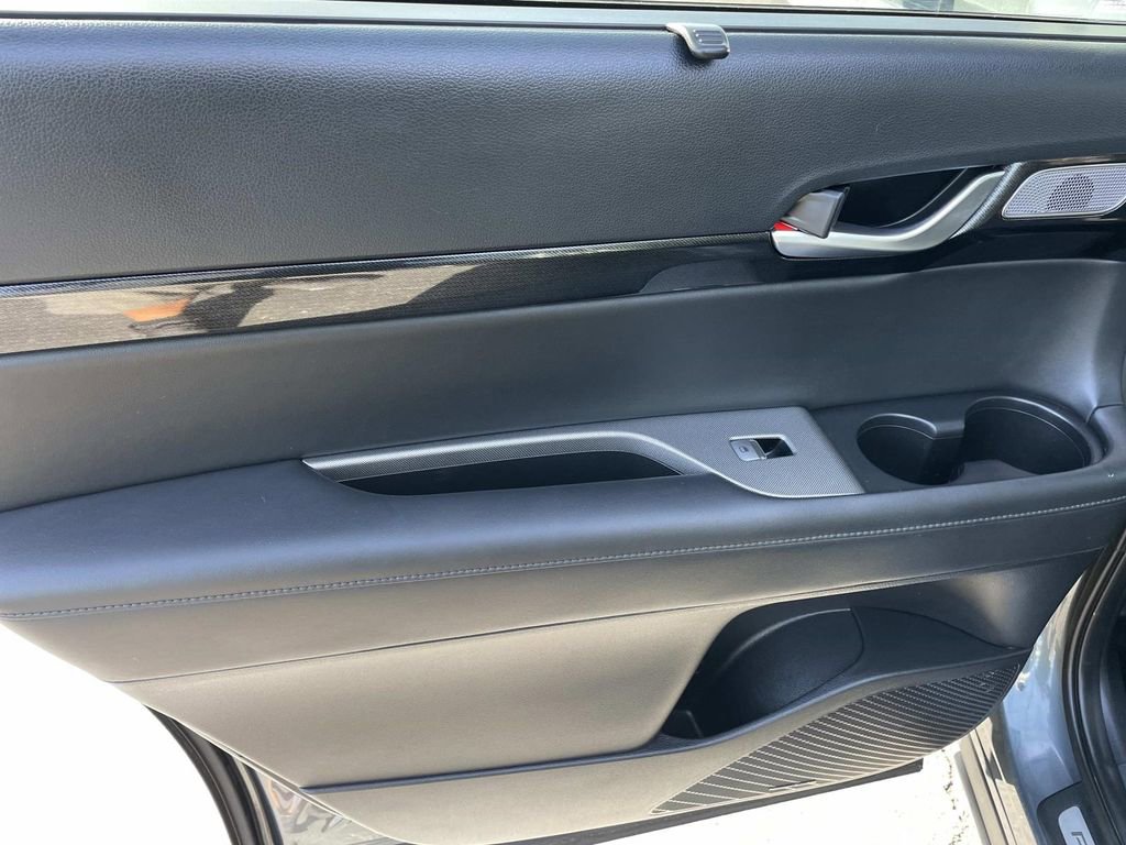 Used 2022 Hyundai Palisade Limited image 25