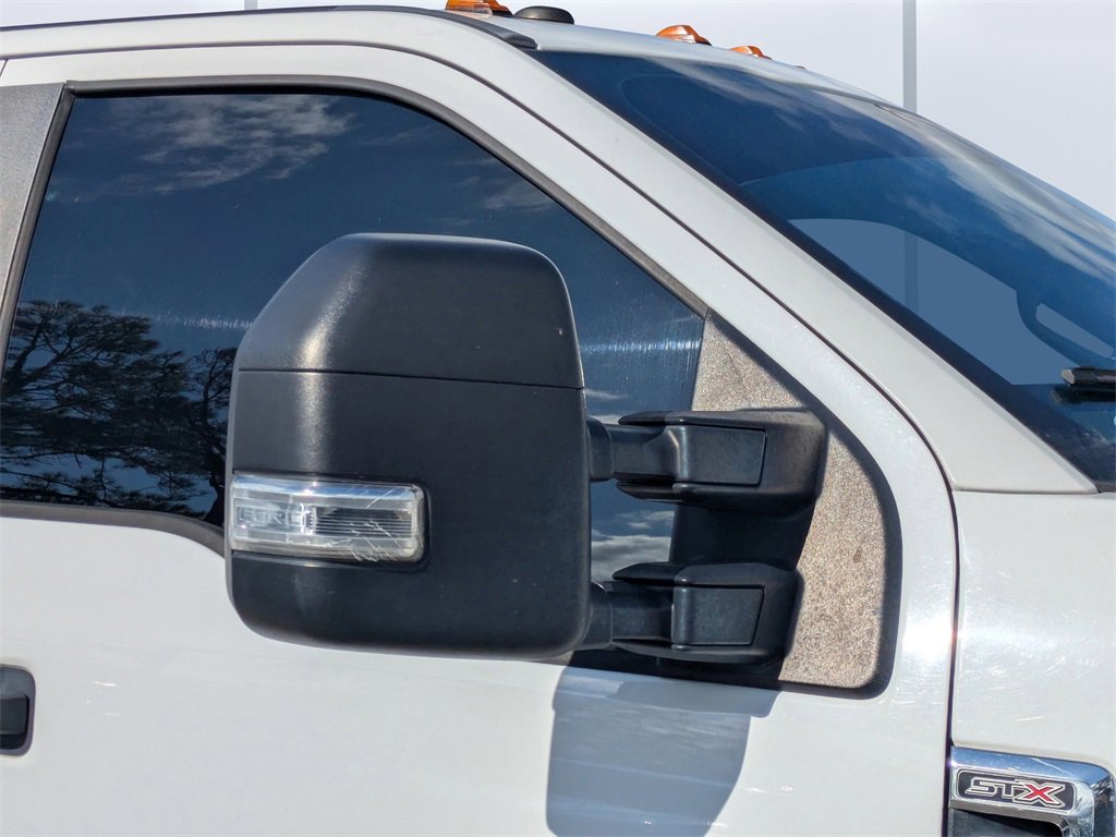 Used 2019 Ford F250 XL w/ STX Appearance Package image 11