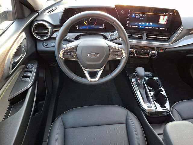 Certified 2026 Chevrolet Trax ACTIV w/ Driver Confidence Package FWD image 12