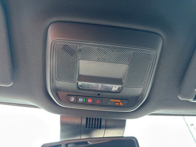 New 2026 Chevrolet Silverado EV LT image 38