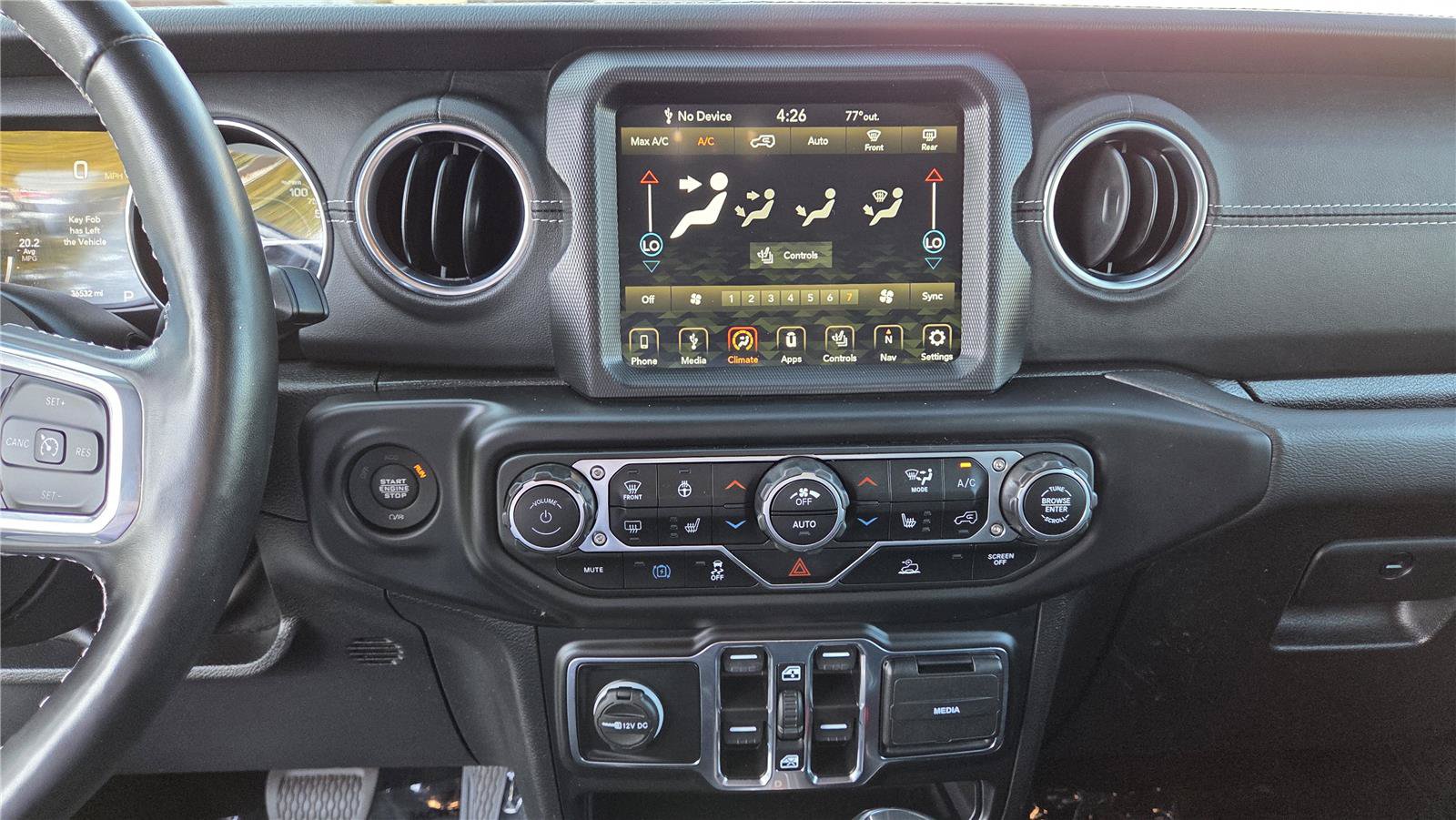 Used 2022 Jeep Wrangler Unlimited Sahara w/ Cold Weather Group AWD/4WD image 19