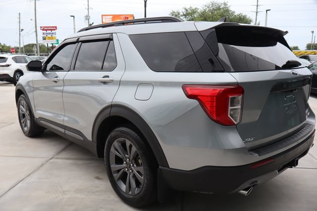 Used 2023 Ford Explorer XLT w/ Equipment Group 202A AWD/4WD image 6