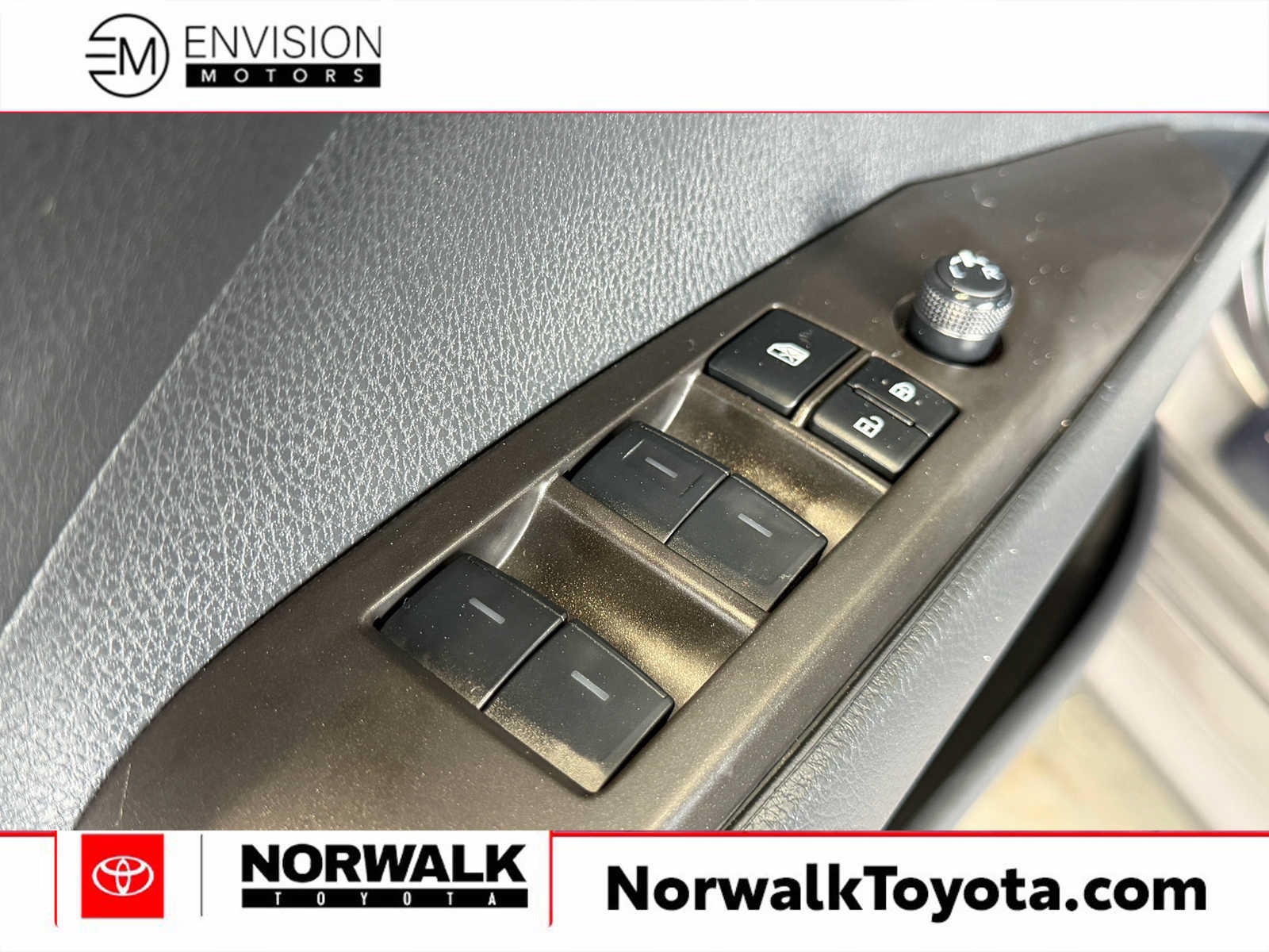 Certified 2024 Toyota Camry LE FWD image 17