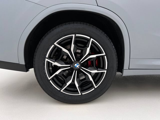 Certified 2025 BMW X4 M40i w/ Premium Package AWD/4WD image 30