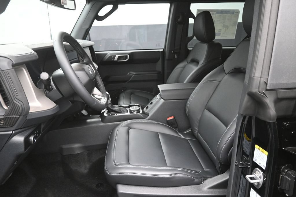 New 2026 Ford Bronco Outer Banks AWD/4WD image 19
