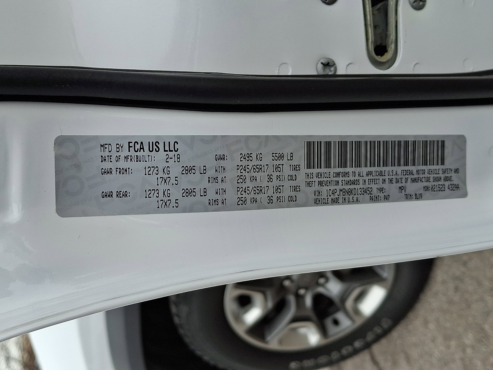 Certified 2019 Jeep Cherokee Trailhawk image 29
