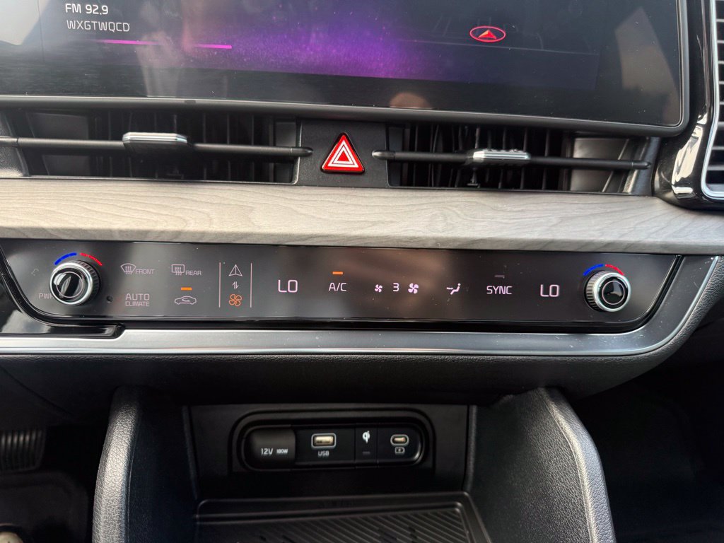 Used 2023 Kia Sportage X-Line w/ X-Line Premium Package AWD/4WD image 19