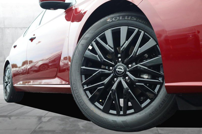 New 2025 Nissan Altima 2.5 SV w/ SV Special Edition Package image 3