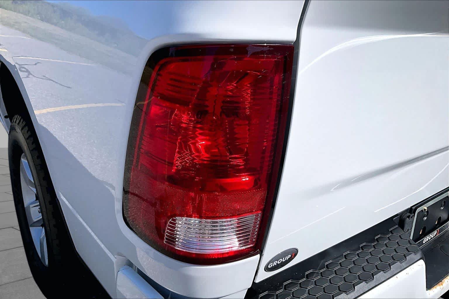 Used 2019 RAM 1500 Express AWD/4WD image 28