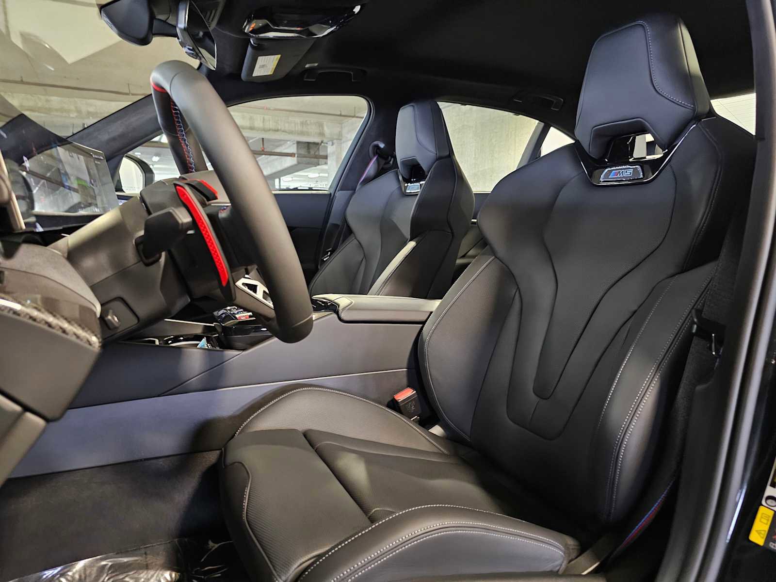 New 2026 BMW M5 w/ Carbon Package AWD/4WD image 32