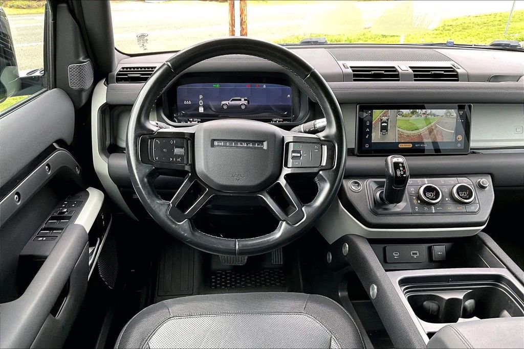 Used 2021 Land Rover Defender 110 X-Dynamic SE image 5