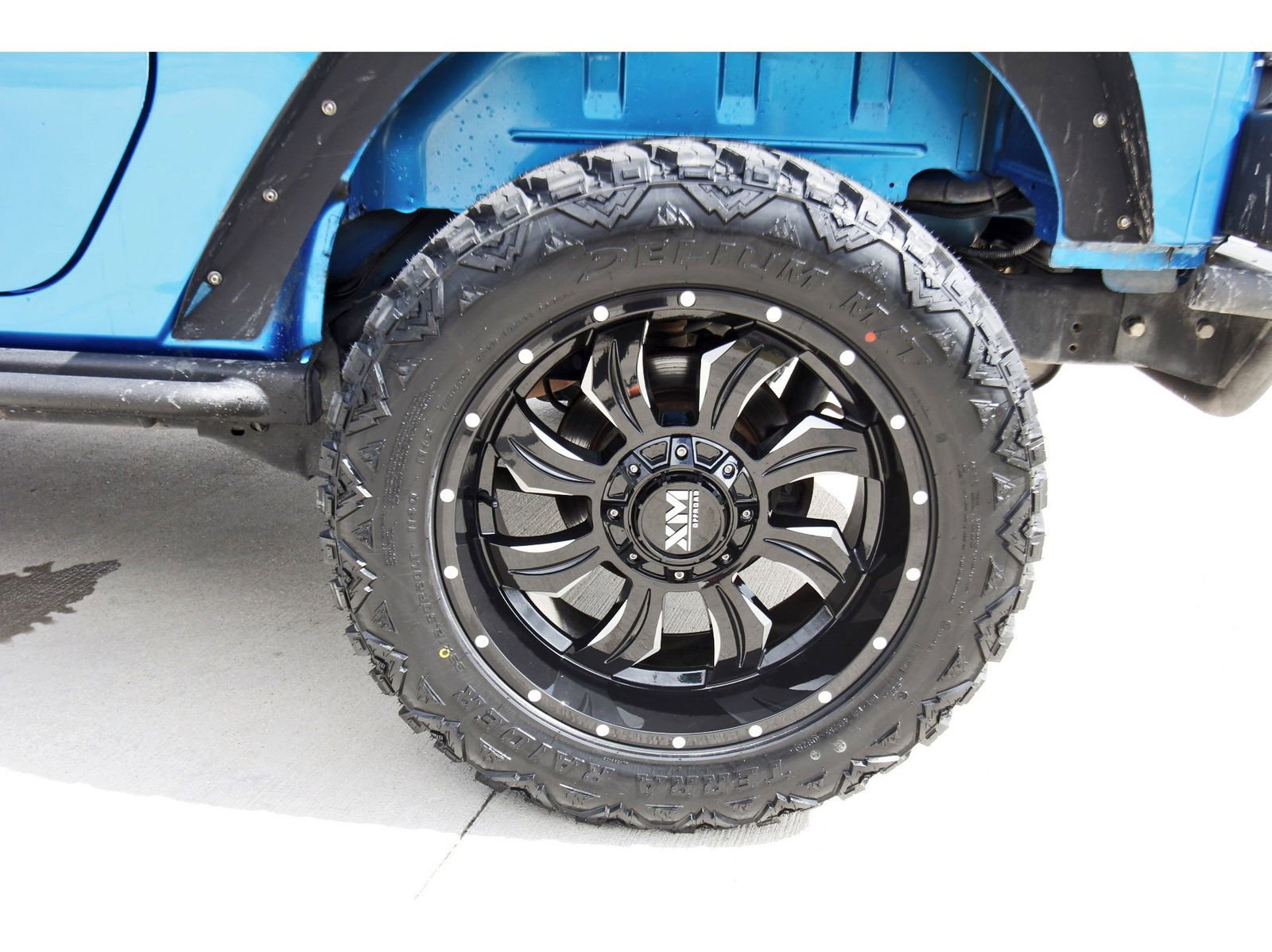 Used 2015 Jeep Wrangler Sahara image 29