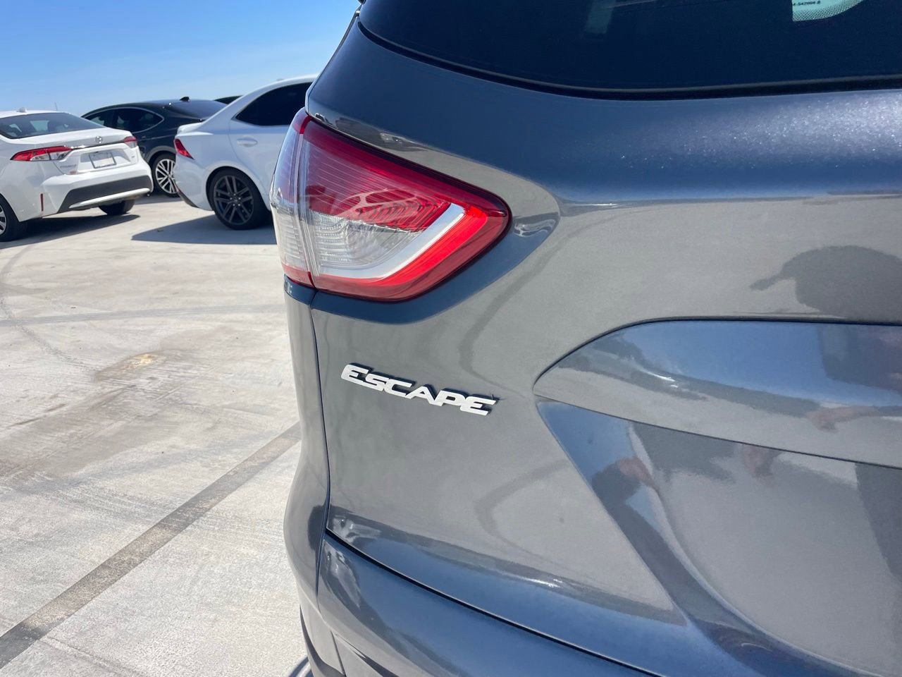 Used 2014 Ford Escape SE image 5