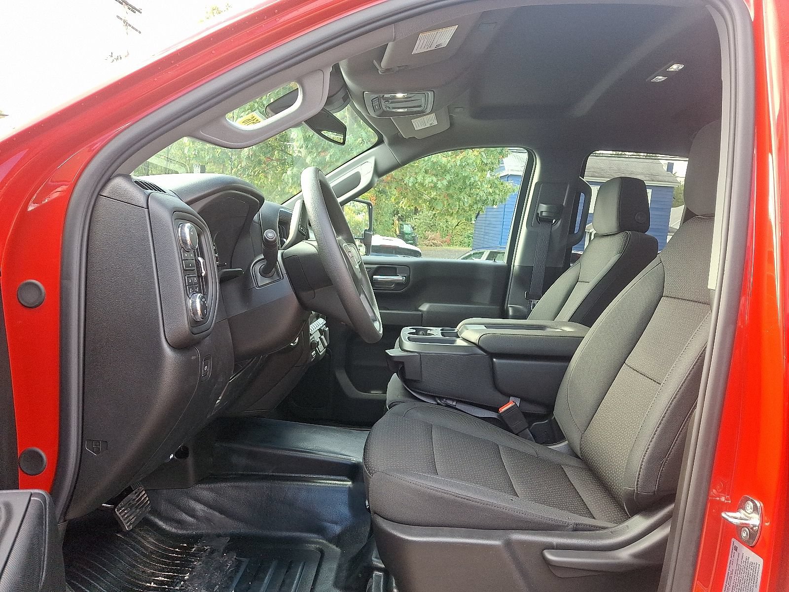 New 2026 GMC Sierra 2500 Pro w/ 1SA Pro Safety Plus Package AWD/4WD image 13