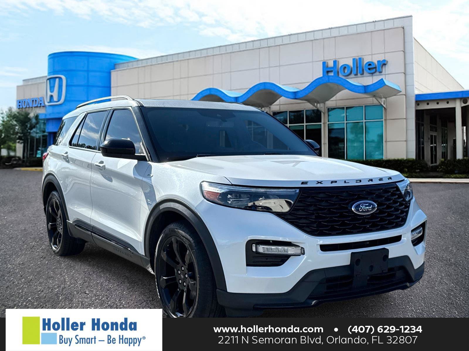 Used 2024 Ford Explorer ST-Line w/ Class IV Trailer Tow Package RWD image 1