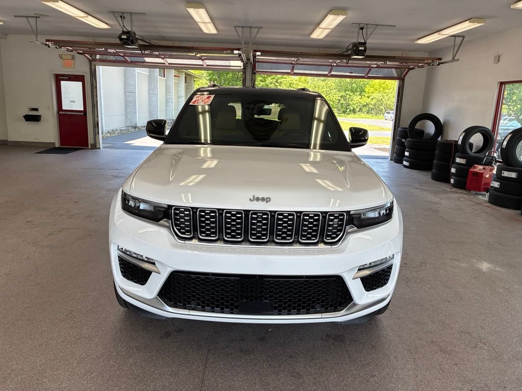 Certified 2024 Jeep Grand Cherokee Summit w/ Adv Protech Group IV AWD/4WD image 2