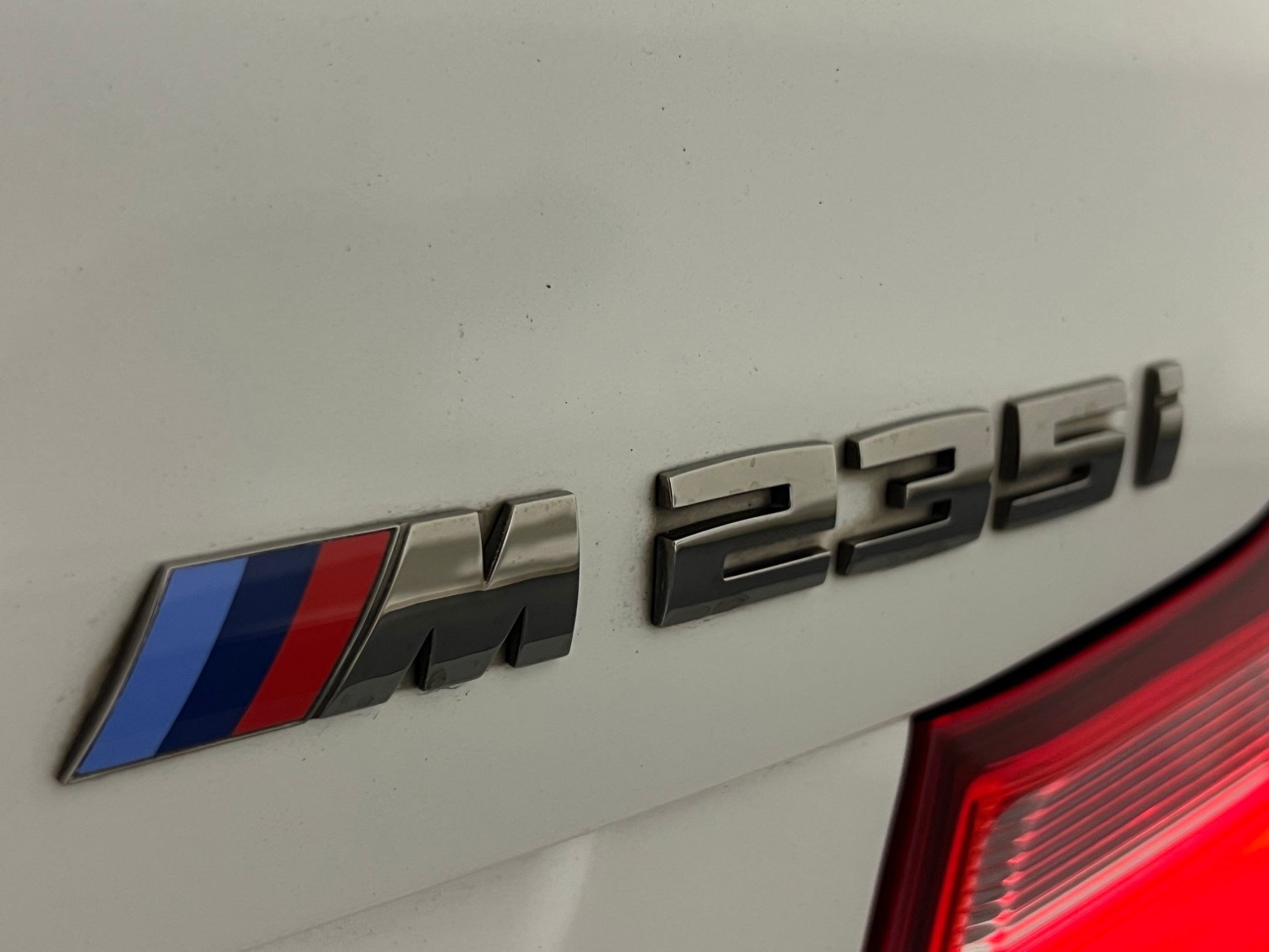 Used 2016 BMW M235i Convertible image 39