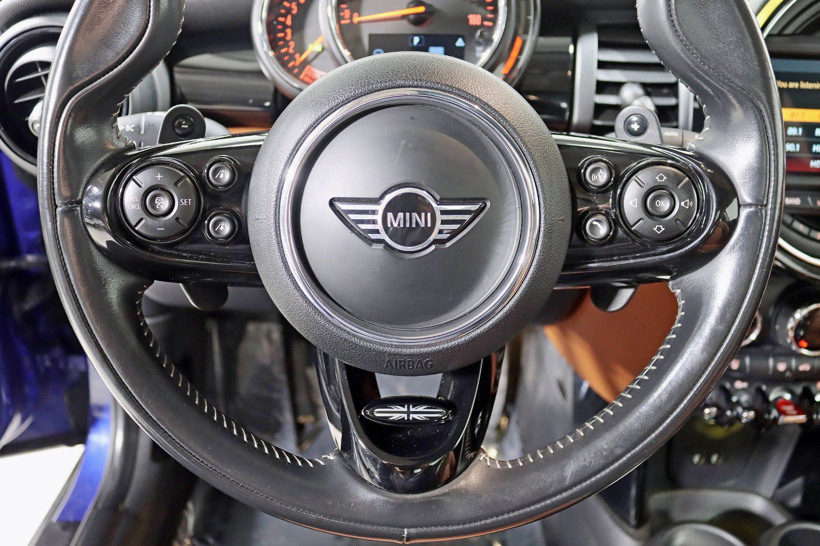 Used 2019 MINI Cooper S w/ Driver Assistance Package image 15