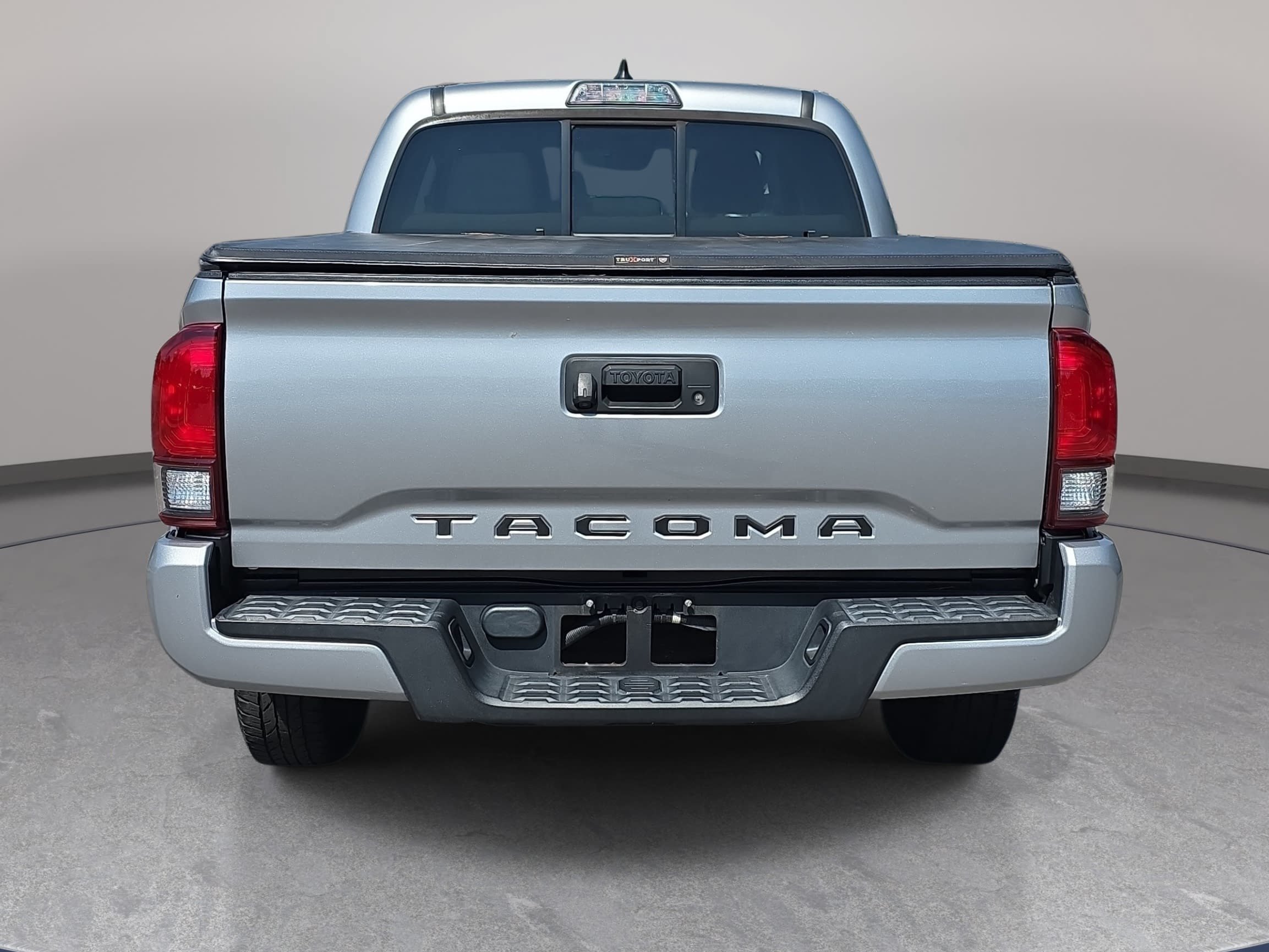 Used 2019 Toyota Tacoma SR w/ SR Convenience Package RWD image 6