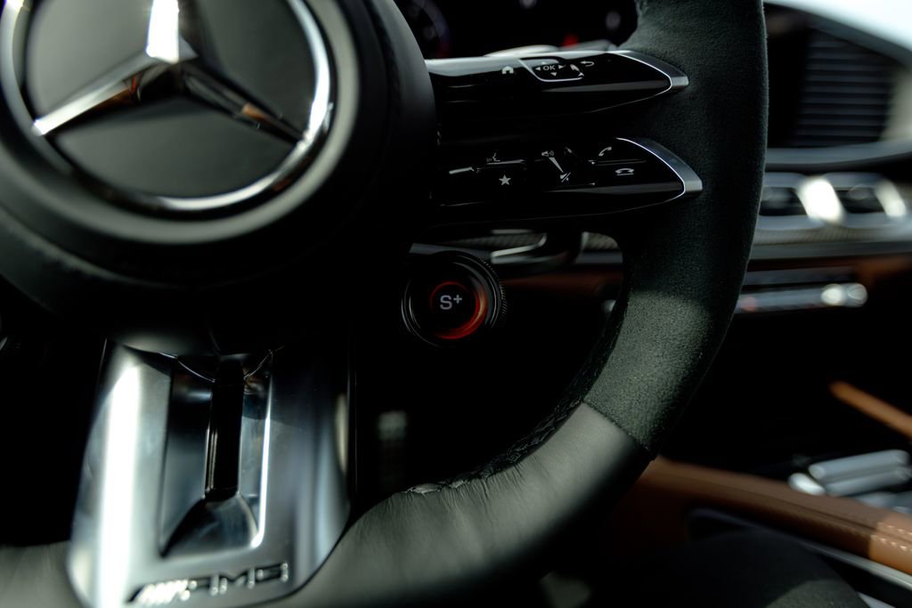 New 2026 Mercedes-Benz GLE 53 AMG 4MATIC Coupe image 32