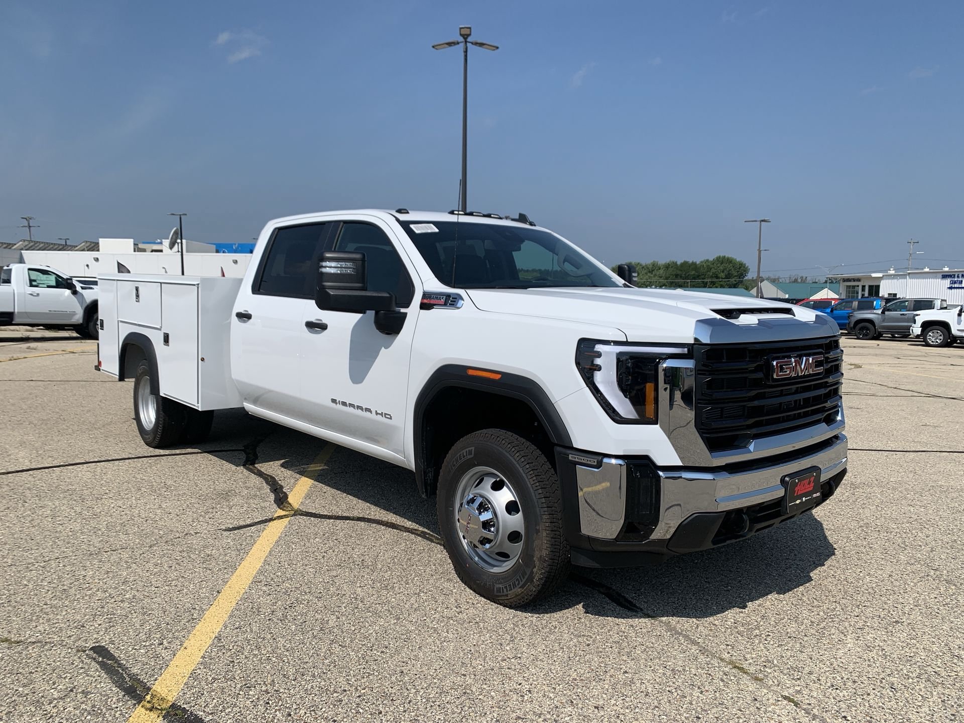 New 2025 GMC Sierra 3500 Pro w/ Convenience Package AWD/4WD image 39