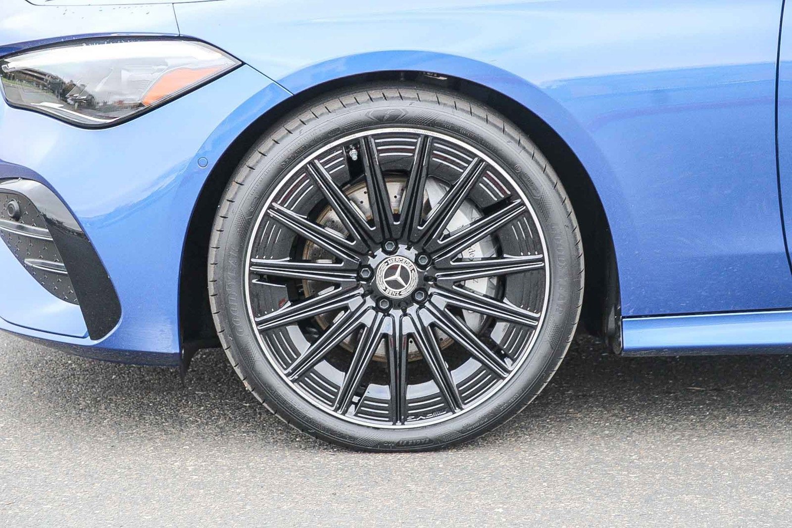 Certified 2025 Mercedes-Benz CLE 300 CLE 300 image 9