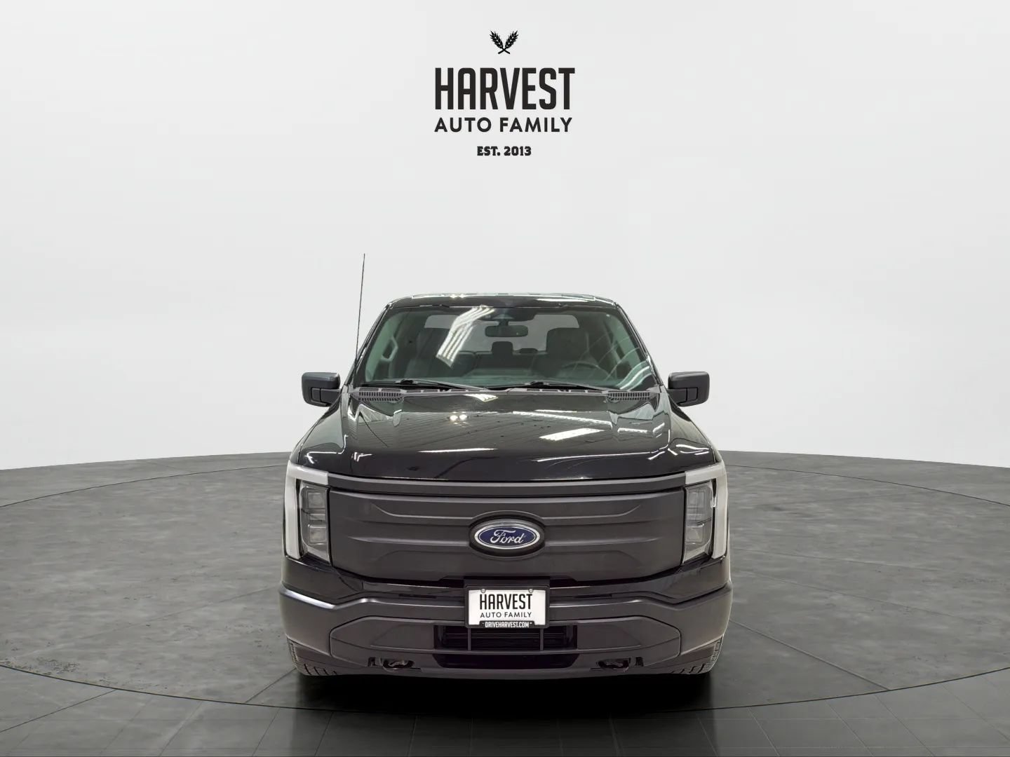 Used 2022 Ford F150 Lightning Pro AWD/4WD image 11