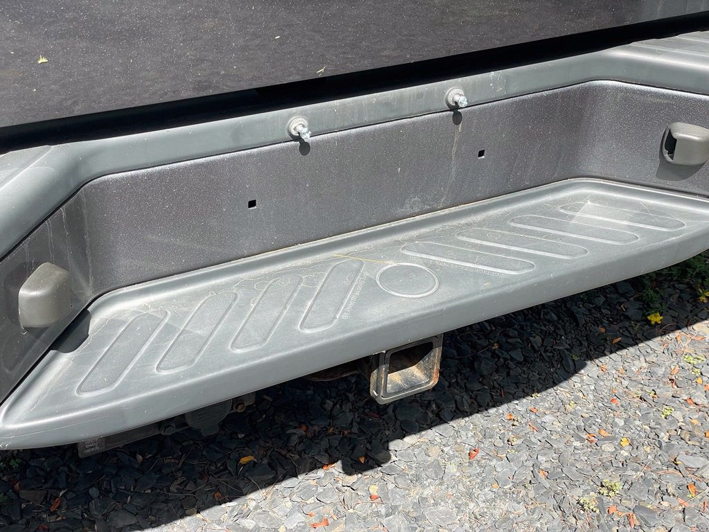 Used 2020 Nissan Frontier SV w/ Midnight Edition Floor Mats AWD/4WD image 30
