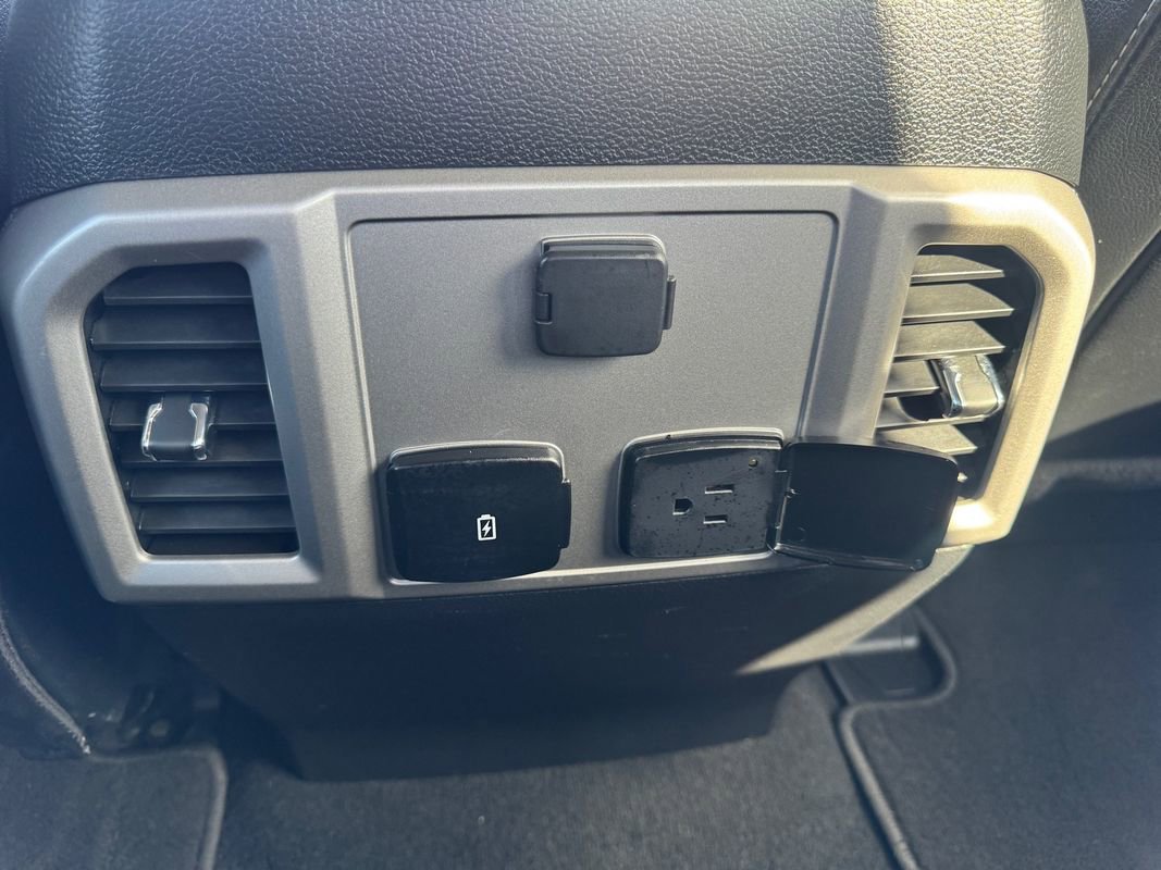 Used 2020 Ford F250 Lariat w/ Lariat Value Package image 25