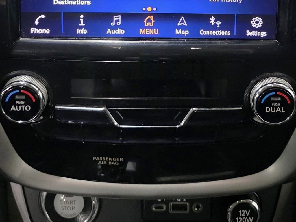 Used 2024 Nissan Murano SL image 32