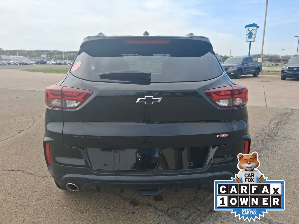 Used 2021 Chevrolet TrailBlazer RS w/ Technology Package FWD image 6