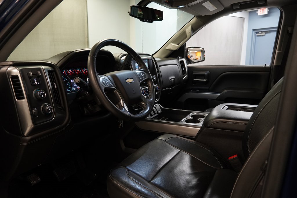 Used 2017 Chevrolet Silverado 1500 LTZ Z71 w/ LTZ Plus Package image 7