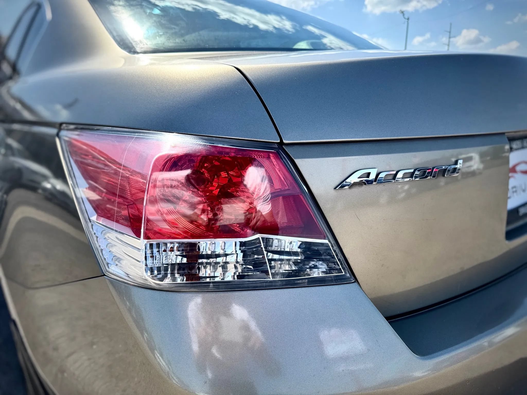 Used 2010 Honda Accord EX-L image 10