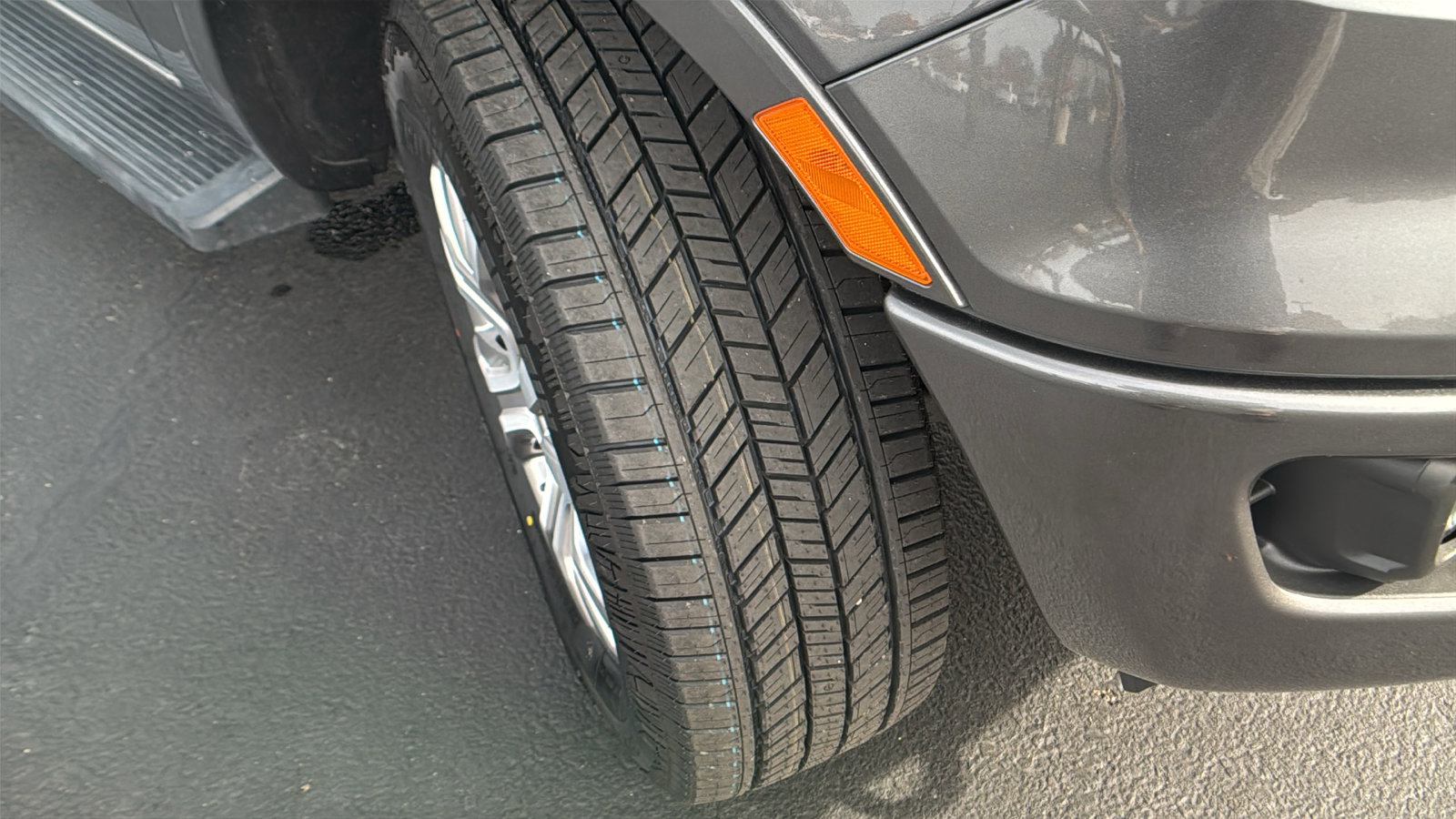 Used 2020 Ford Ranger Lariat w/ Trailer Tow Package image 10