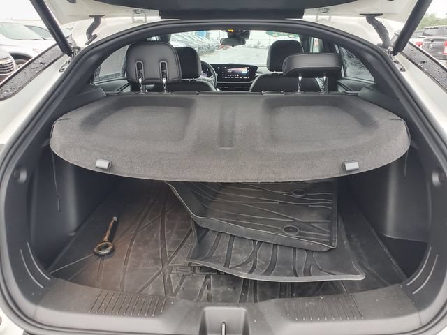Used 2025 Buick Envista Preferred w/ Convenience I Package FWD image 11