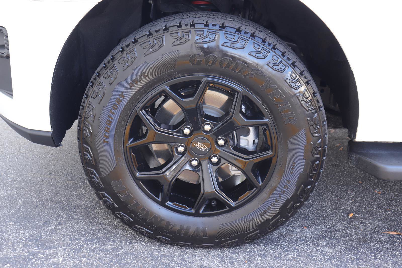 Used 2024 Ford Expedition Timberline image 40