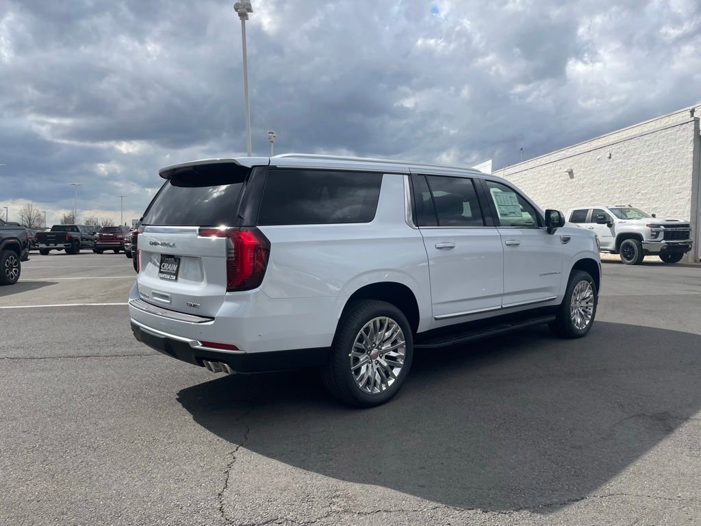 New 2026 GMC Yukon XL Denali w/ Advanced Technology Package AWD/4WD image 8
