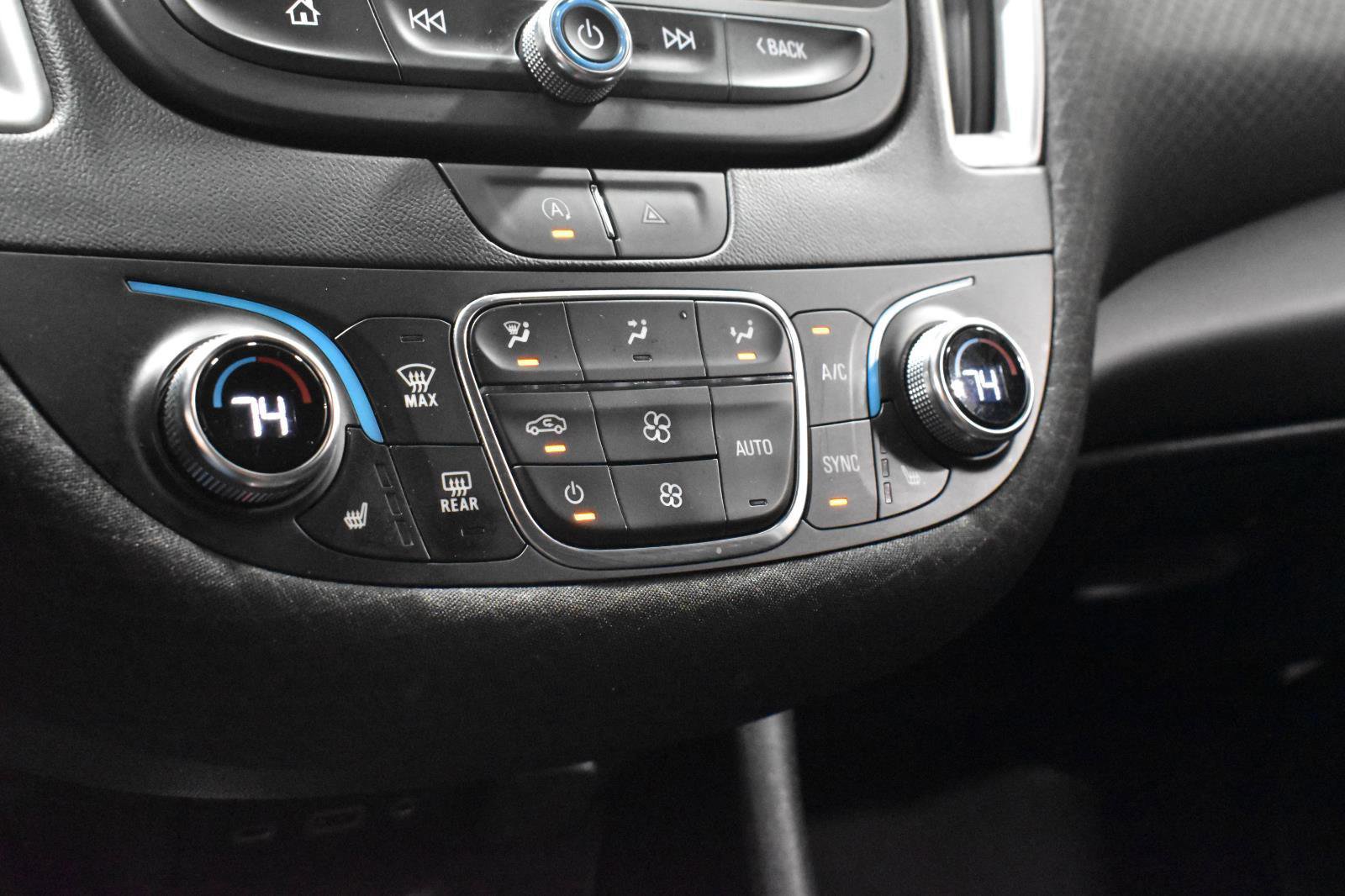 Used 2023 Chevrolet Malibu LT w/ Driver Confidence Package FWD image 19