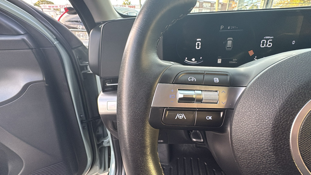 Used 2024 Hyundai Kona SEL AWD/4WD image 18
