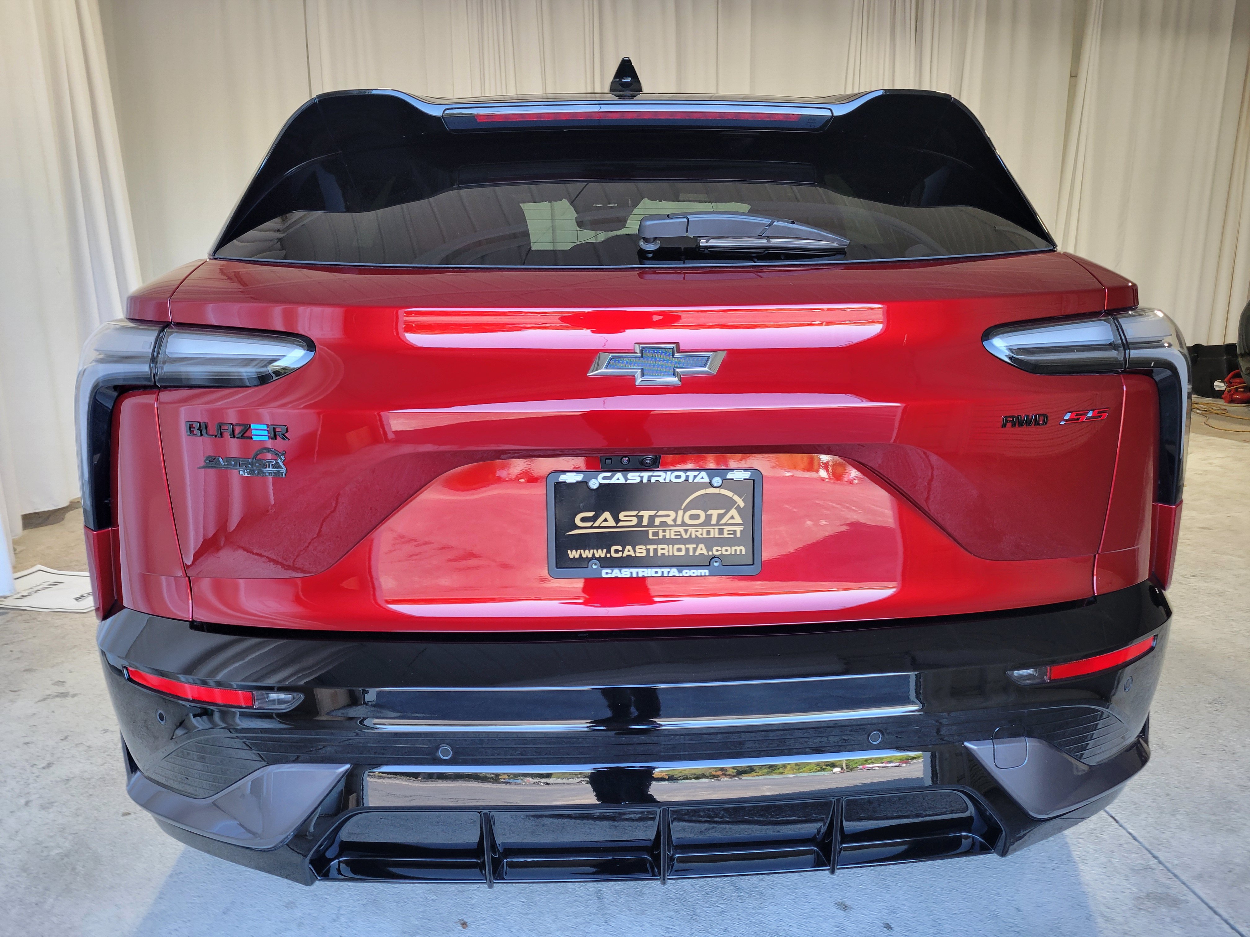 New 2026 Chevrolet Blazer EV SS w/ Performance Package AWD/4WD image 6