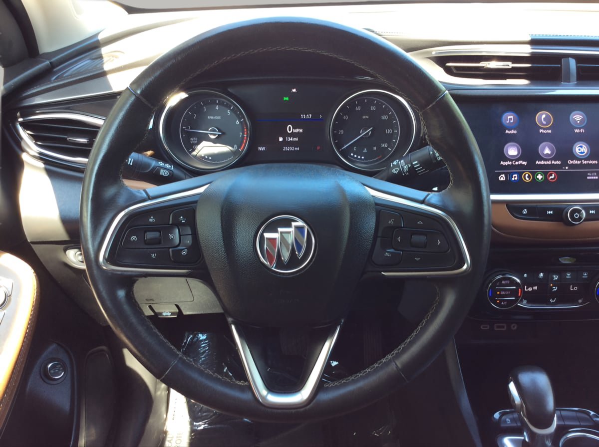 Used 2022 Buick Encore GX Essence w/ Experience Buick Package FWD image 21