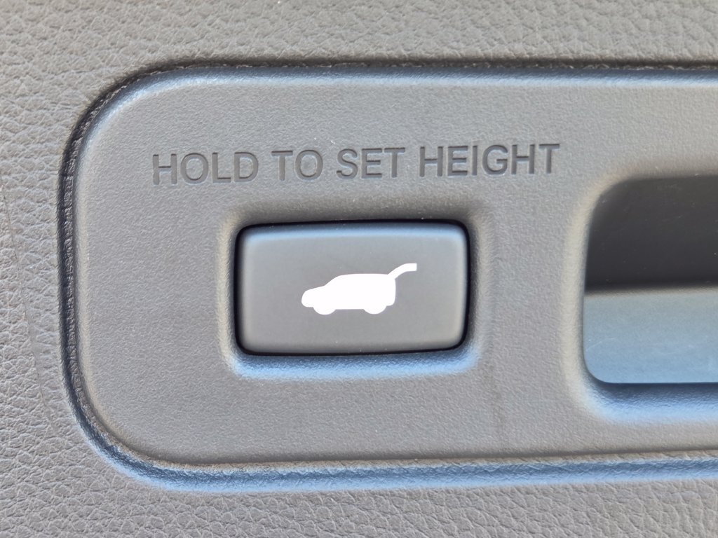 Used 2025 Honda Pilot Touring image 30