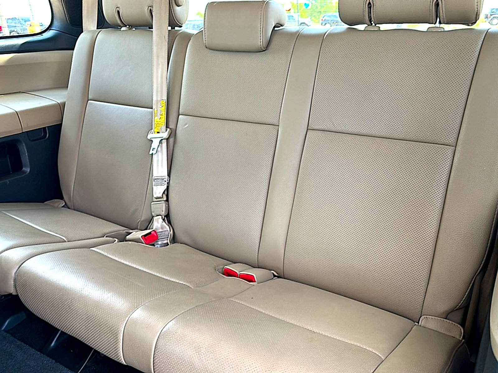 Used 2013 Toyota Sequoia Platinum RWD image 21