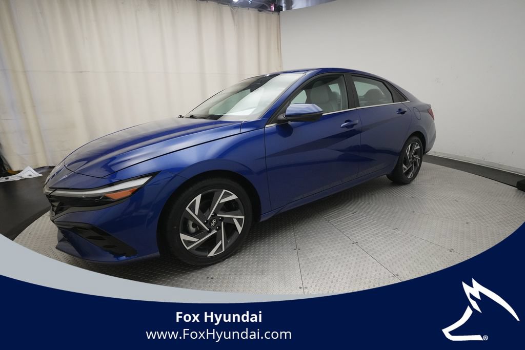 Used 2024 Hyundai Elantra Limited FWD image 1