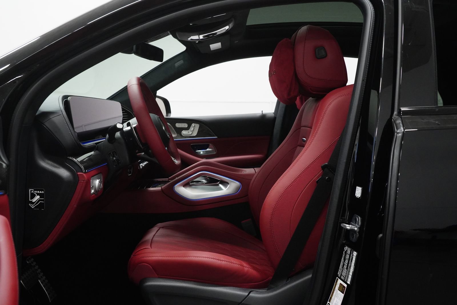 New 2026 Mercedes-Benz GLE 63 AMG S image 2