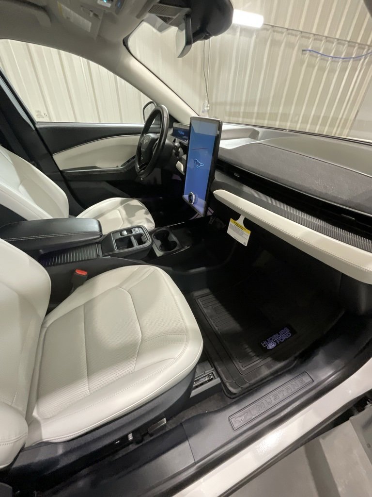 Used 2025 Ford Mustang Mach-E Premium image 14